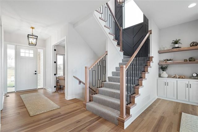 25198 W 141st Street, Olathe, KS 66061