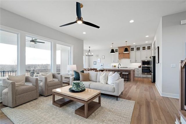 25198 W 141st Street, Olathe, KS 66061