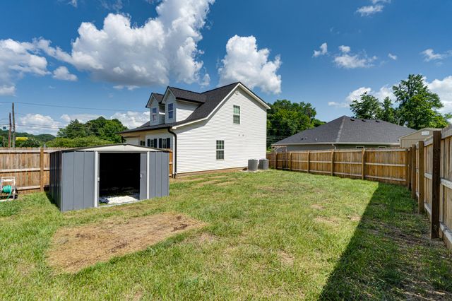 1329 Greenwood Road, Chattanooga, TN 37411