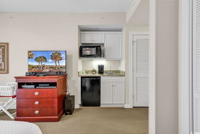9994 Beach Club Dr Apt 901, Myrtle Beach, SC 29572