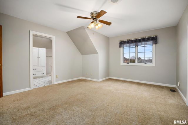 15 PENNSYLVANIA Court, Morton, IL 61550