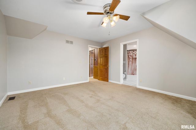 15 PENNSYLVANIA Court, Morton, IL 61550