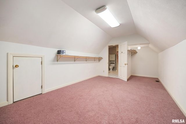 15 PENNSYLVANIA Court, Morton, IL 61550