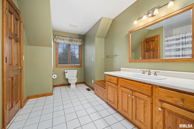 15 PENNSYLVANIA Court, Morton, IL 61550