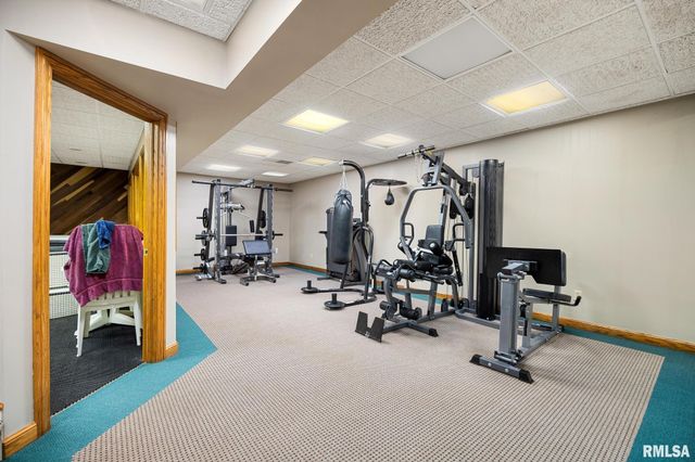 15 PENNSYLVANIA Court, Morton, IL 61550