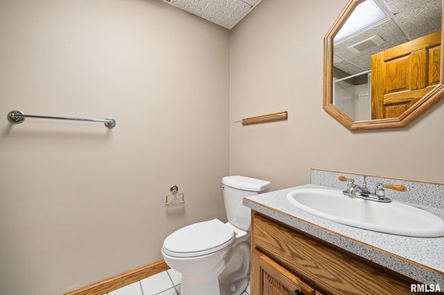 15 PENNSYLVANIA Court, Morton, IL 61550