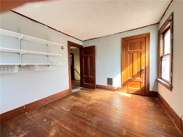 481 Lexington Avenue, Rochester, NY 14613