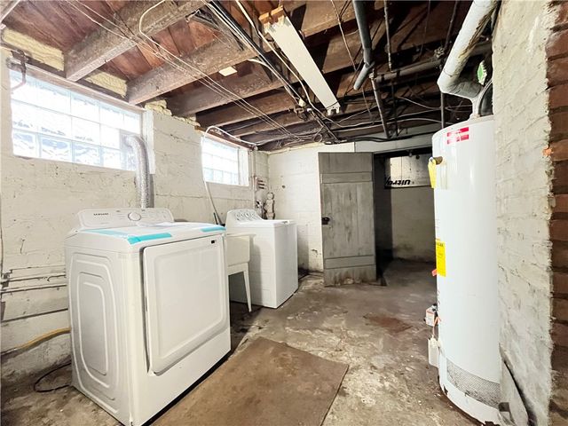 481 Lexington Avenue, Rochester, NY 14613