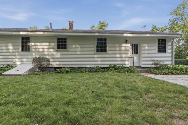 13 Sherman Street, Nashua, NH 03064