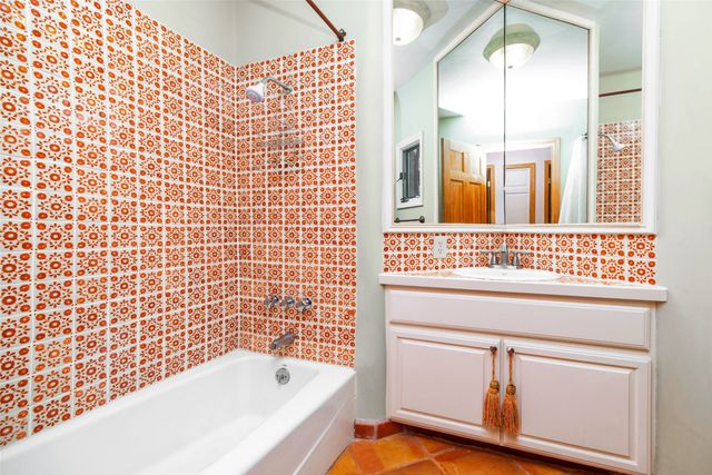 609 Vista de la Ciudad, Santa Fe, NM 87501