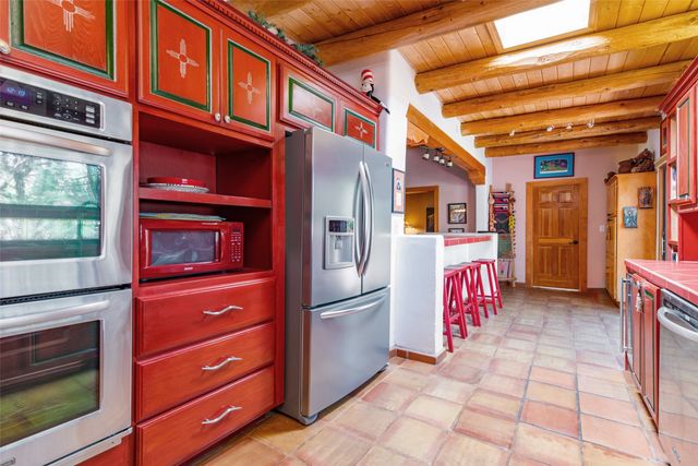 609 Vista de la Ciudad, Santa Fe, NM 87501