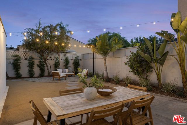 5436 Norwich Avenue, Los Angeles, CA 90032