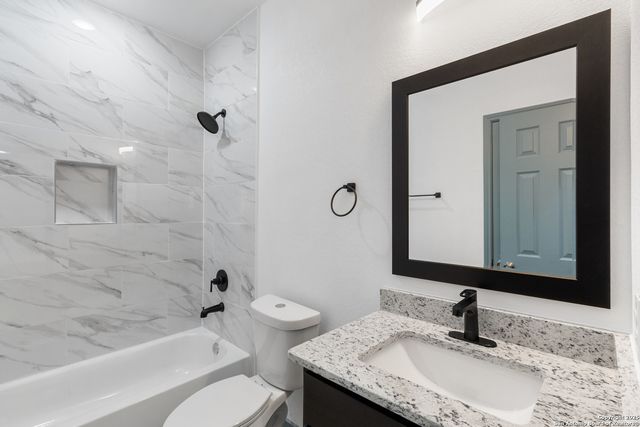 241 Hawthorne, San Antonio, TX 78214