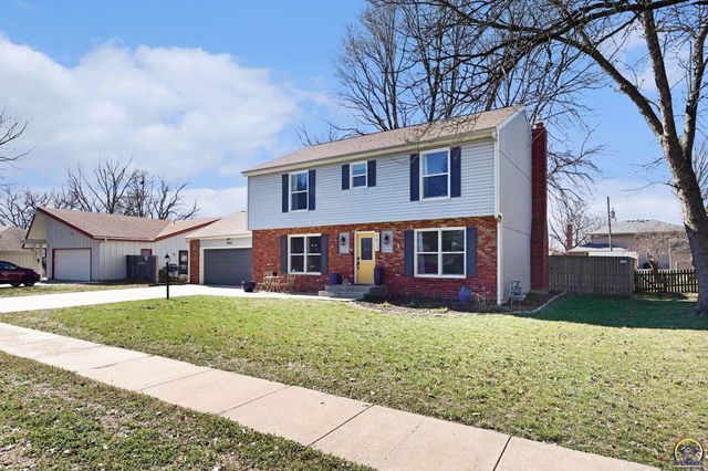 2633 SW Westport DR, Topeka, KS 66614