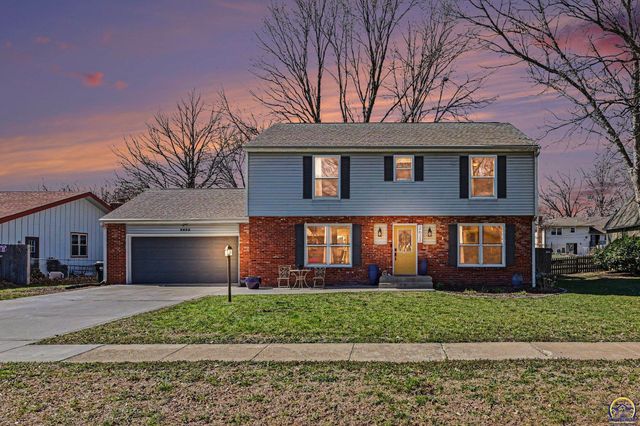 2633 SW Westport DR, Topeka, KS 66614