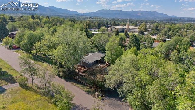 10 Haney Road, Colorado Springs, CO 80906
