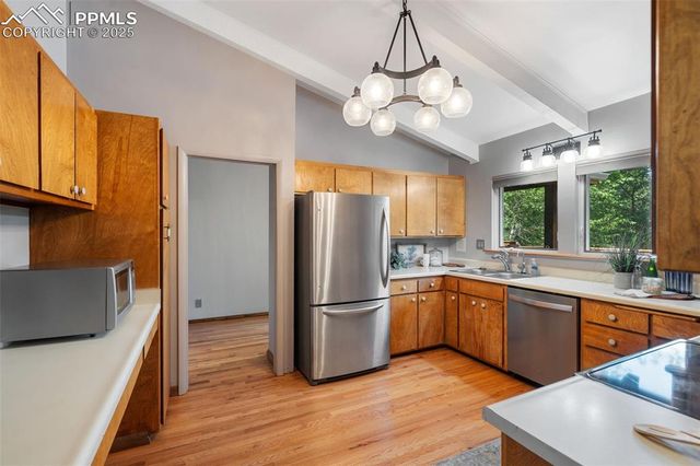 10 Haney Road, Colorado Springs, CO 80906