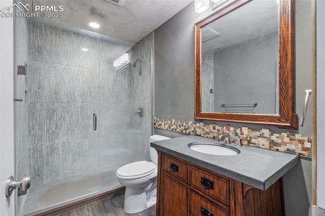 10 Haney Road, Colorado Springs, CO 80906