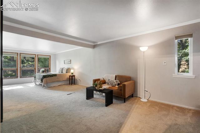 10 Haney Road, Colorado Springs, CO 80906