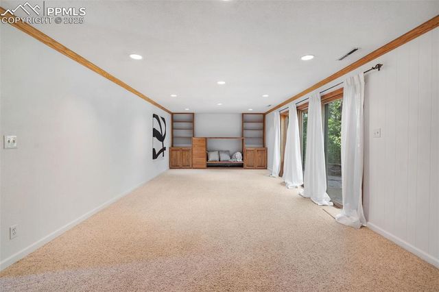 10 Haney Road, Colorado Springs, CO 80906