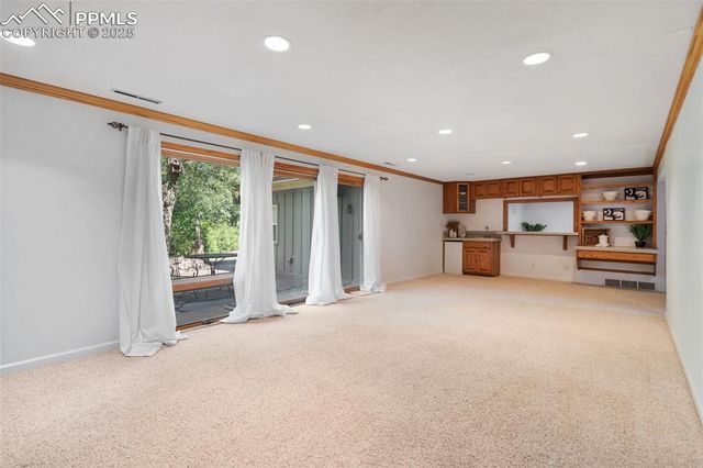 10 Haney Road, Colorado Springs, CO 80906