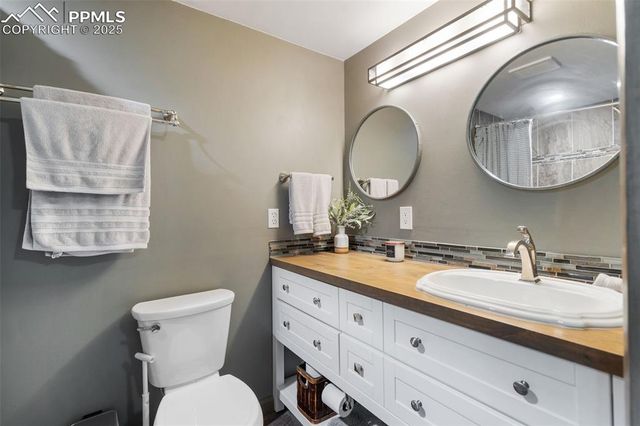 10 Haney Road, Colorado Springs, CO 80906