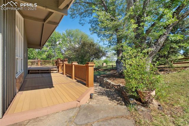 10 Haney Road, Colorado Springs, CO 80906