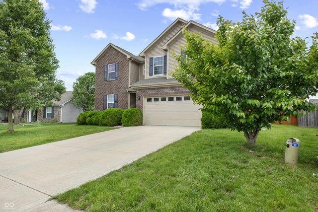 2804 Corlee Crescent, Brownsburg, IN 46112