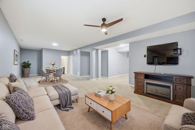 2804 Corlee Crescent, Brownsburg, IN 46112
