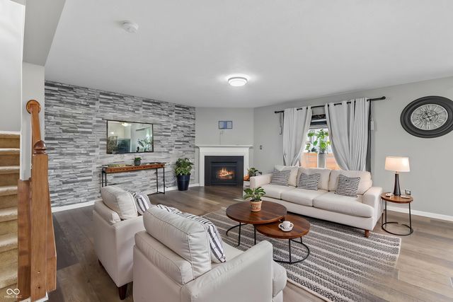 2804 Corlee Crescent, Brownsburg, IN 46112