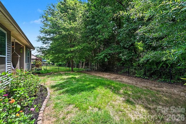 1284 Kings Grove Drive, York, SC 29745