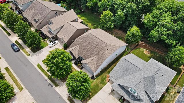 1284 Kings Grove Drive, York, SC 29745