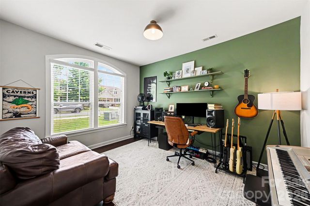 1284 Kings Grove Drive, York, SC 29745