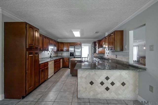 32474 Carolyn Dr, Paulina, LA 70763