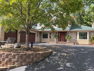 2139 14th Avenue E, North Saint Paul, MN 55109
