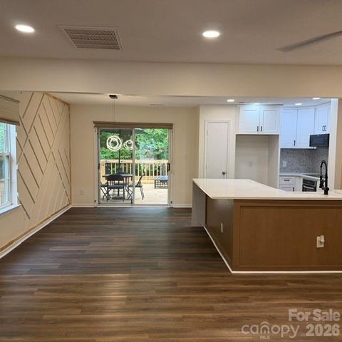 106 Rainford Court, Mooresville, NC 28117