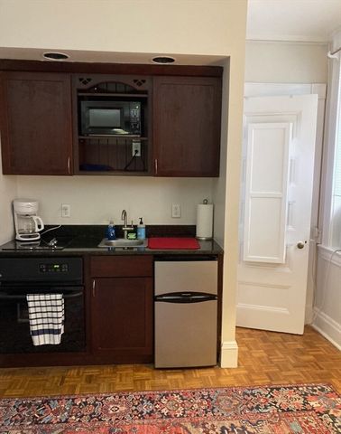 21 Beacon St 7K, Boston, MA 02108