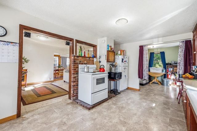 12 Cocheco Road, Farmington, NH 03835