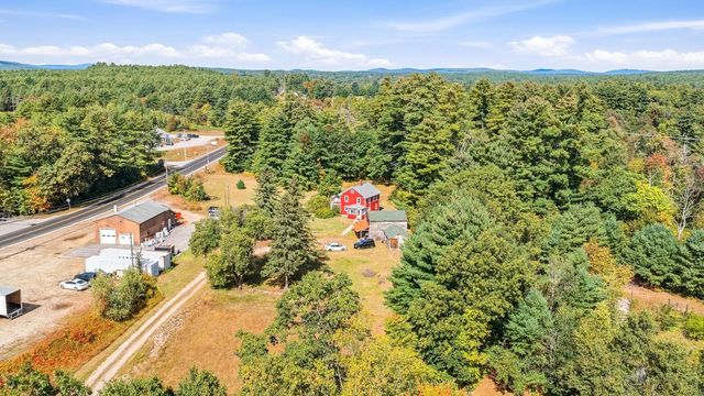 12 Cocheco Road, Farmington, NH 03835