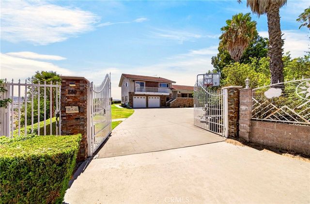 880 Gartel, Walnut, CA 91789