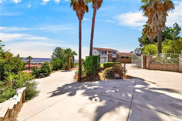 880 Gartel, Walnut, CA 91789