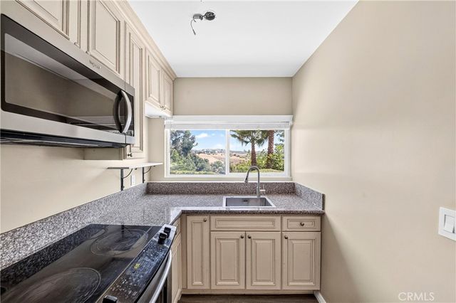 880 Gartel, Walnut, CA 91789