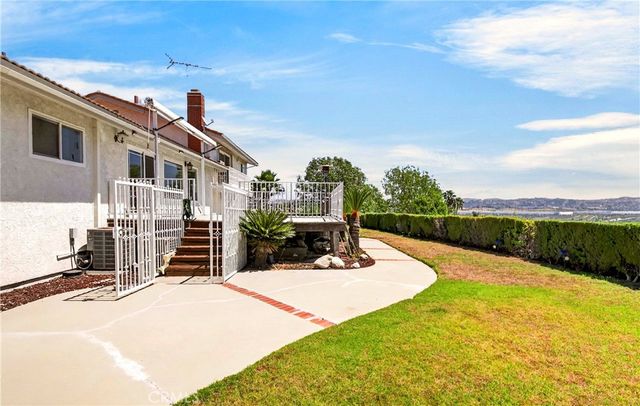 880 Gartel, Walnut, CA 91789