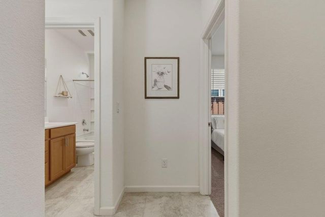 914 Fulton Way, Hollister, CA 95023