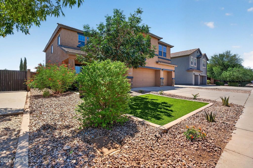 837 E VOLK Lane, San Tan Valley, AZ 85140 — photo 3