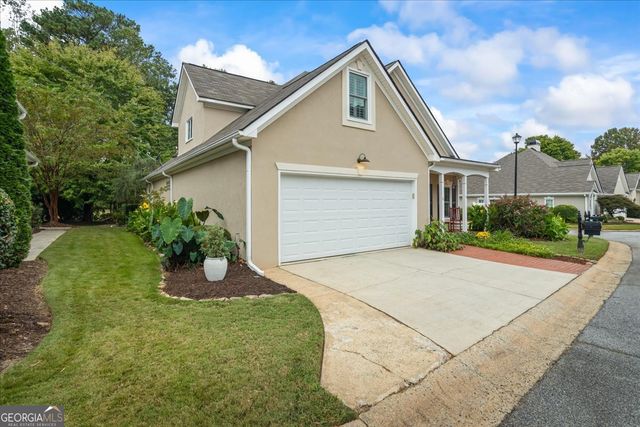 30 Village Lane, Newnan, GA 30265