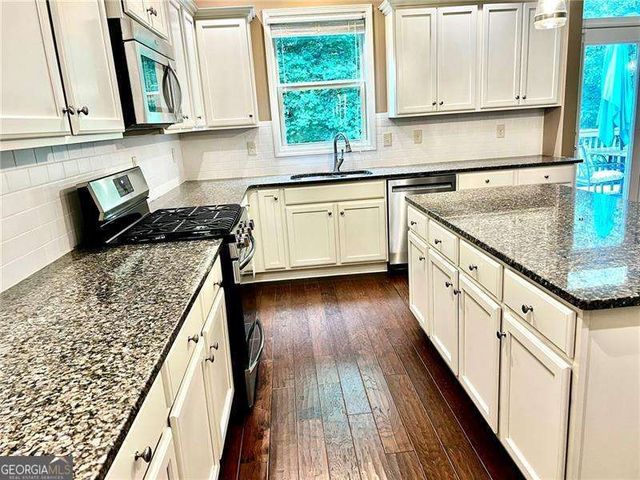 3366 Kenyon Creek Drive NW, Kennesaw, GA 30152