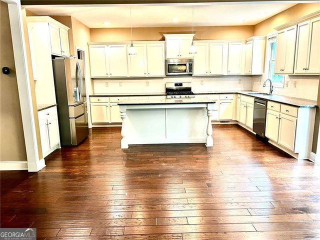 3366 Kenyon Creek Drive NW, Kennesaw, GA 30152