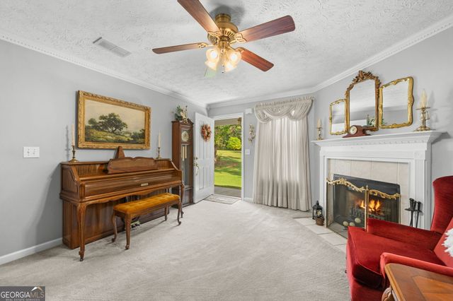 203 Indian Springs Drive, Locust Grove, GA 30248