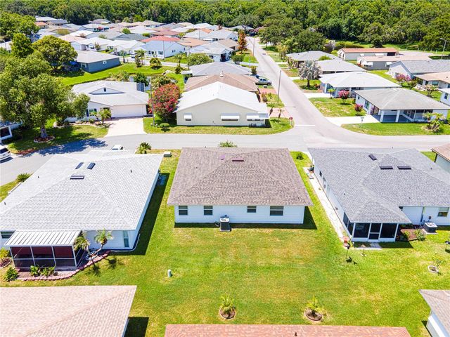 1618 COLONNADES CIRCLE N, Lakeland, FL 33811